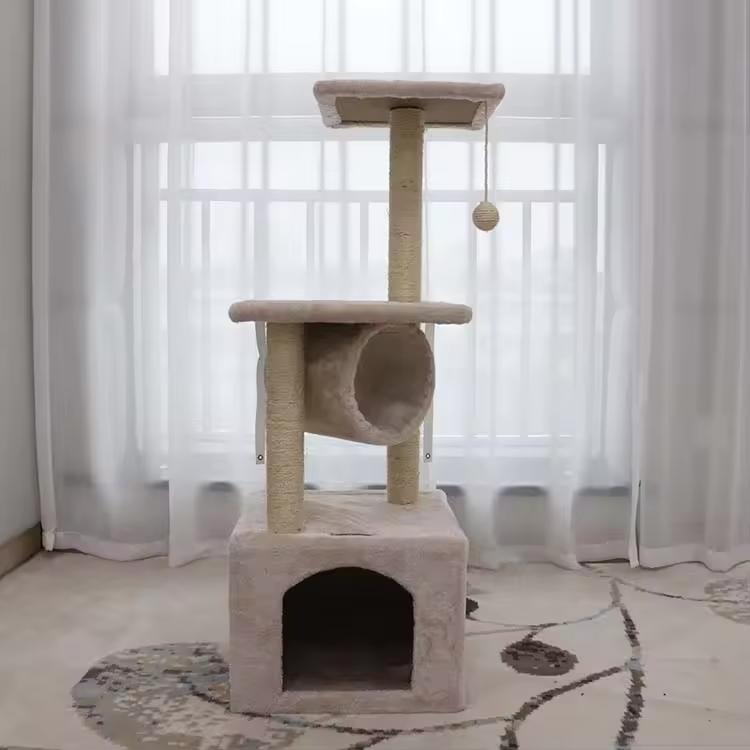 Wood And Sisal Cat Tree